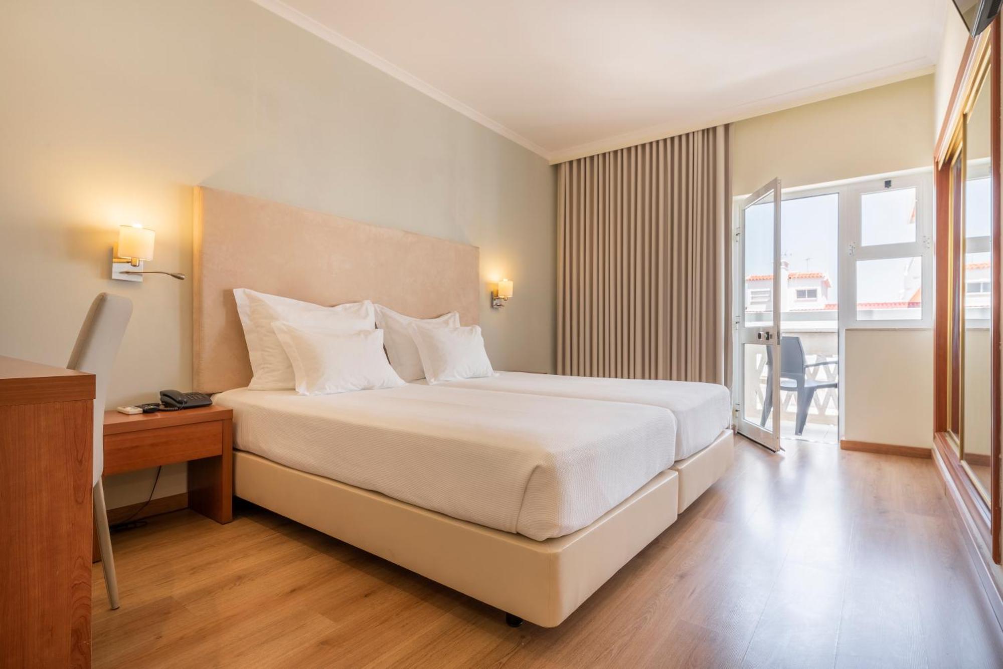 Hotel Baía De Monte Gordo Habitación foto